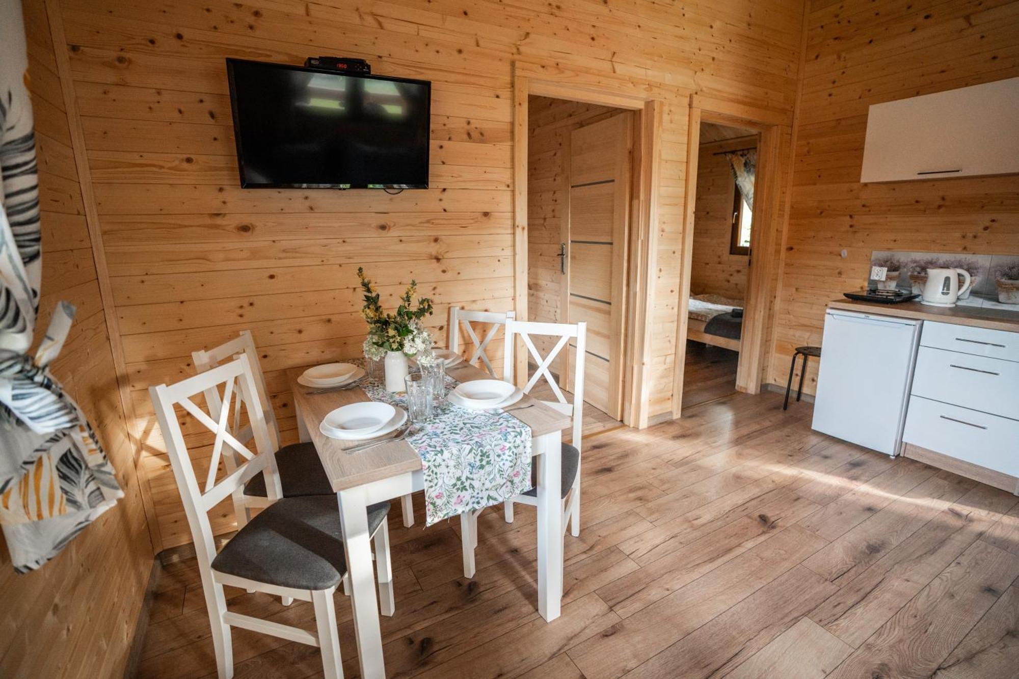 Dusznickie Domki Caloroczne Duszniki Zdrój Exteriör bild